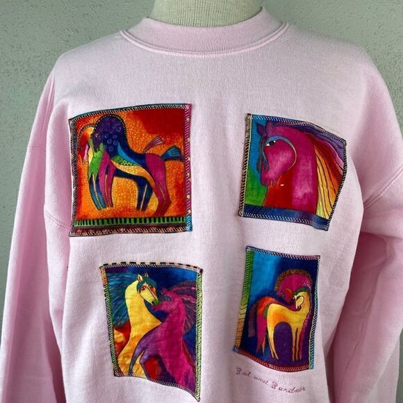 Pink Equestrian Patch Sweatshirt Size M EUC - Picture 2 of 8